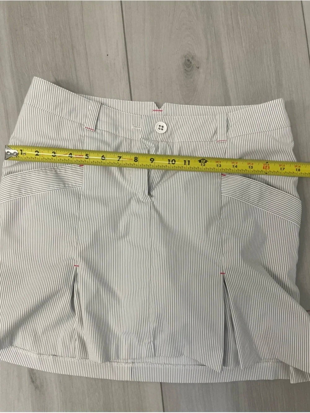 Nike‎ Golf Tour Performance Skort Sz 8 Grey Pinstripe Dri-FIT Pleated